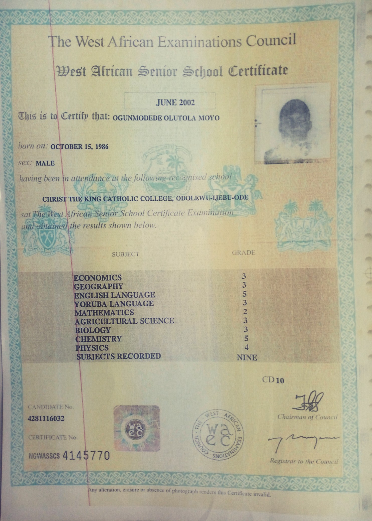 WAEC (Science) certificate badge